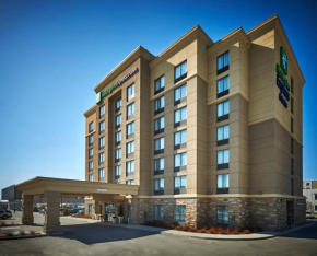 Гостиница Holiday Inn Express and Suites Timmins, an IHG Hotel  Тимминс